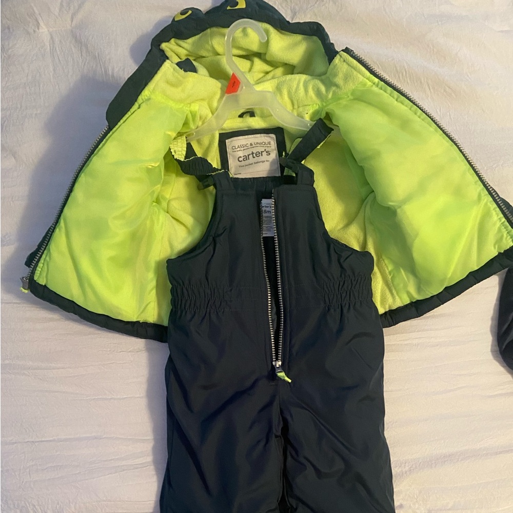 Carters 🦖 coat and snowpants